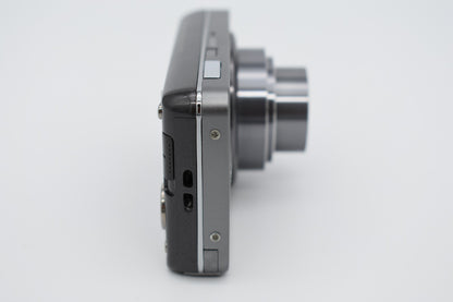 Sony Cyber-Shot DSC-W570 Silver 5x Zoom 16.1MP - English Menu - Bundle Tested