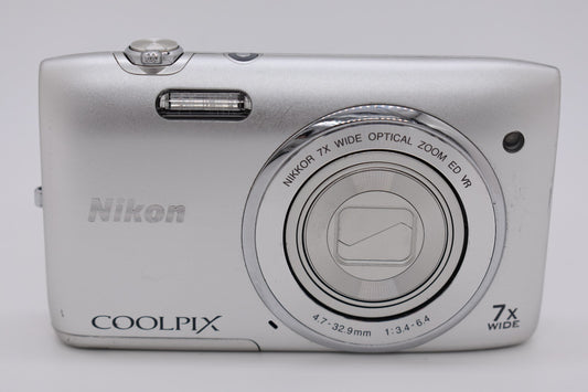 Nikon COOLPIX S3500 Silver Digital Camera Point Shoot 20.0MP Bundle - Tested
