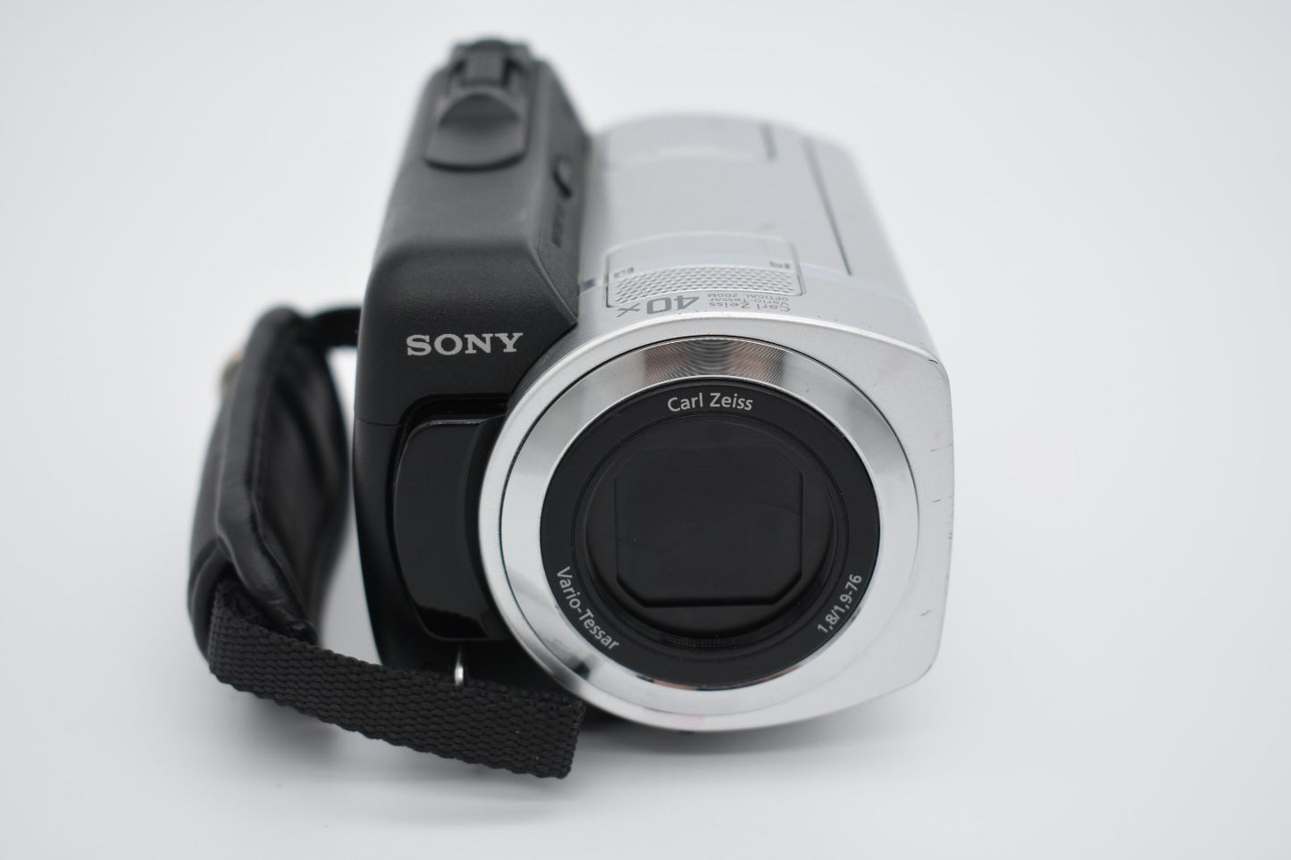 Sony Handycam DCR-SR45 Handheld Camcorder 30GB HDD Nightshot Bundle - Tested