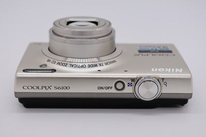 Nikon COOLPIX S6100 Digital Camera Silver 7X Wide Zoom - Bundle Fully Tested