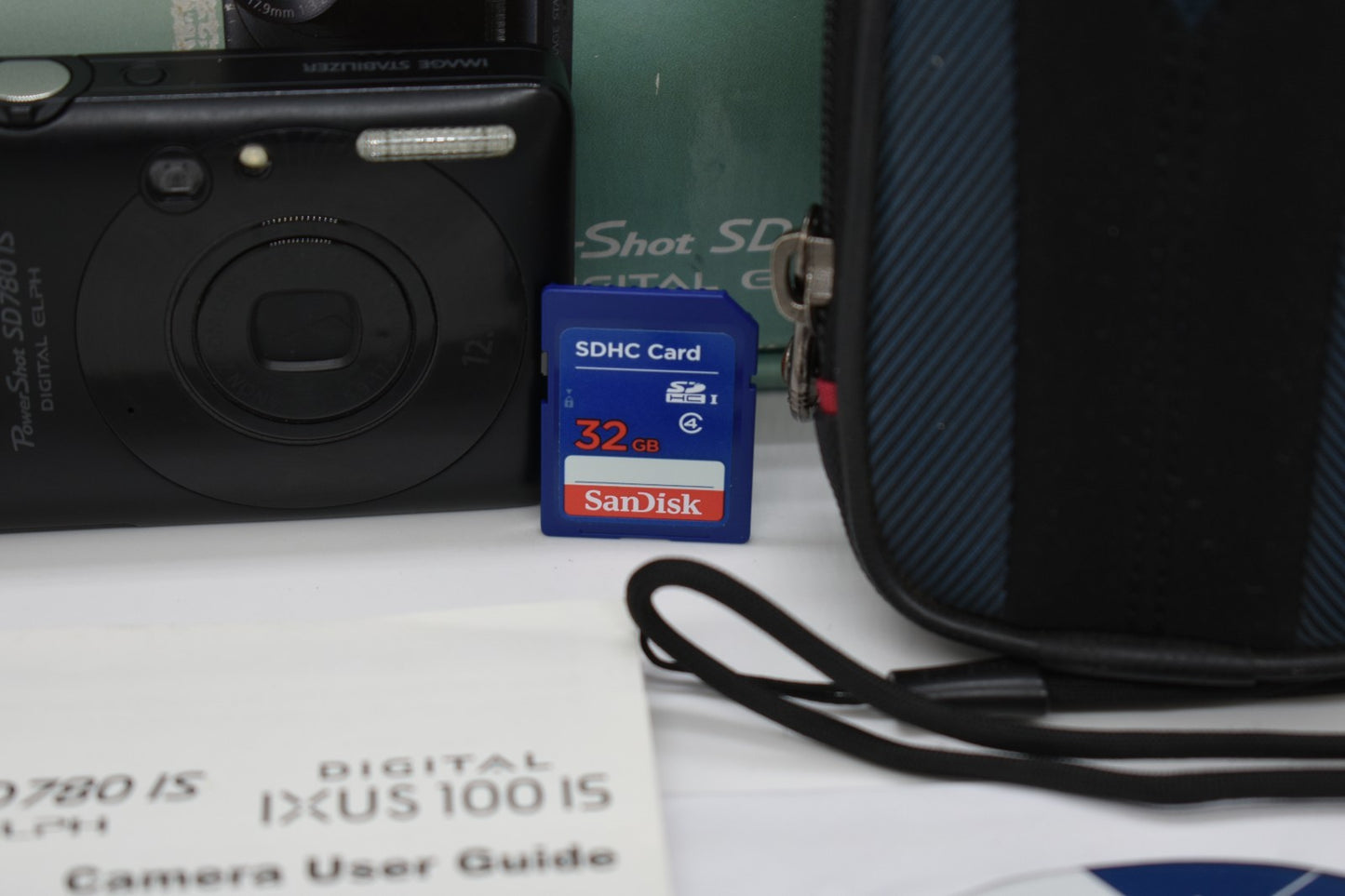 Canon PowerShot SD780 IS 12.1MP Black Compact Digital Camera  - Bundle Tested