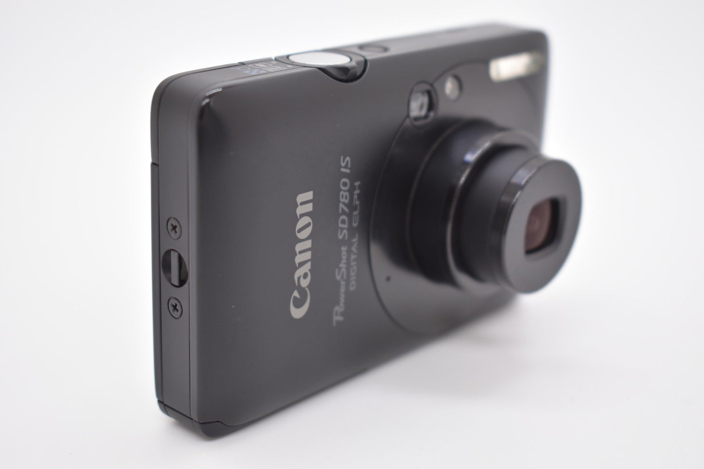 Canon PowerShot SD780 IS 12.1MP Black Compact Digital Camera  - Bundle Tested