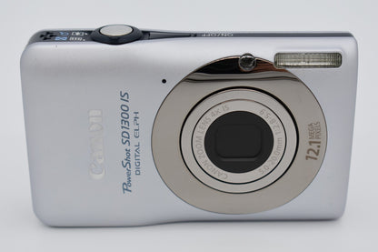 Canon PowerShot SD1300 IS Silver Compact Digital Camera 12.1MP - Bundle Tested